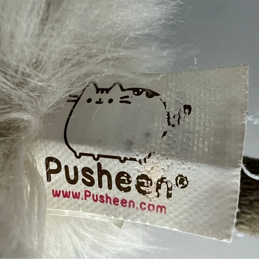 Gund Pusheen POM KEYCHAIN Plush Backpack Clip 4-Inch Cat Kitty 2018 - Picture 2 of 9